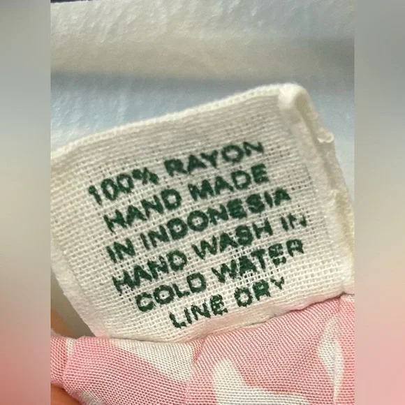 Go Fish Handmade Pleated Dress Sz Medium Pink Leopard Pleated Resort Beach Batik - Picture 5 of 5